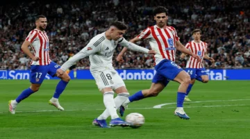 ماذا قال حكم مباراة ريال مدريد وأتلتيكو لأربيوا بشأن طرد فالفيردي؟